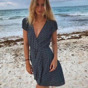 Brandy Melville Navy Blue Floral Robbie Tie‎ Wrap Dress